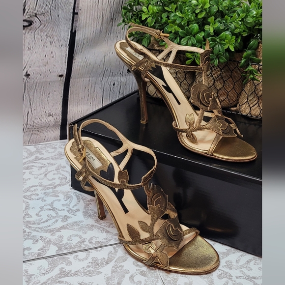 Prada tulip brushed metallic gold strappy heels size 8.5 - Picture 2 of 12